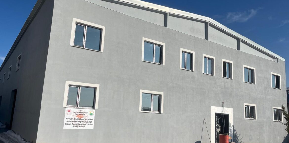 Adsız tasarım (4) Adsız tasarım (4)